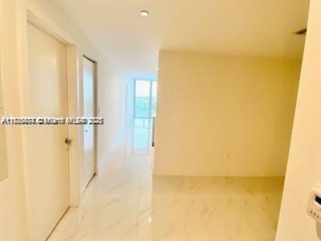 Apartment for sale  Unit #702 - photo 6112344