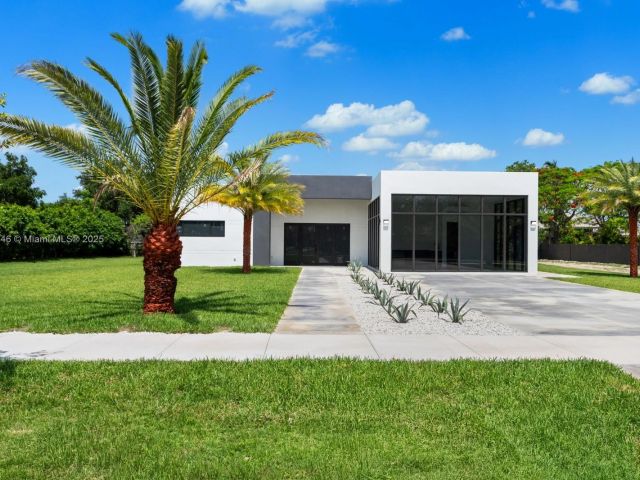 Home for sale at 29705 SW 187th Ave - photo 6111859