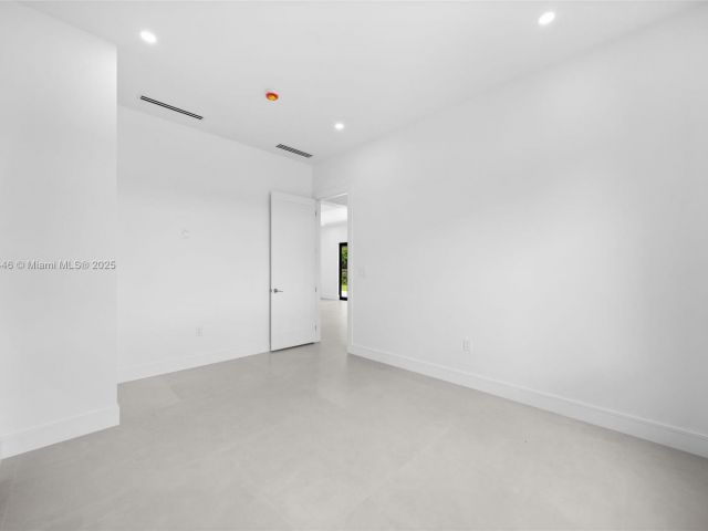 Home for sale at 29705 SW 187th Ave - photo 6246541