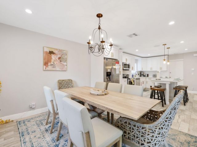 Home for sale at 513 Curlew Road - photo 6150052