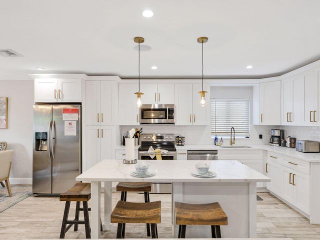 Home for sale at 513 Curlew Road - photo 6150057