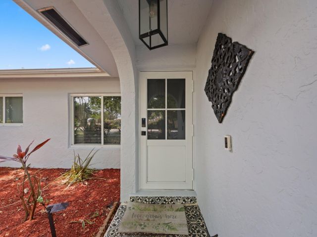 Home for sale at 513 Curlew Road - photo 6150065