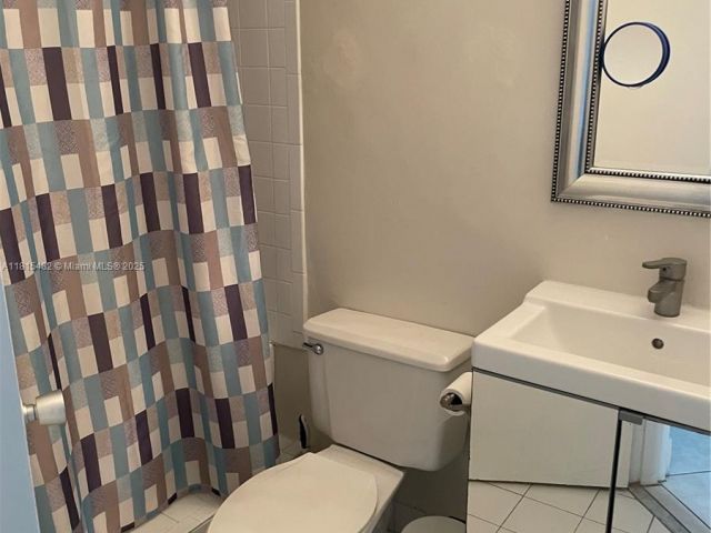 Apartment for rent  Unit #767 - photo 6113173