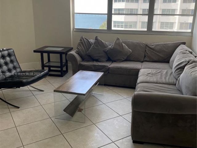 Apartment for rent  Unit #767 - photo 6113177