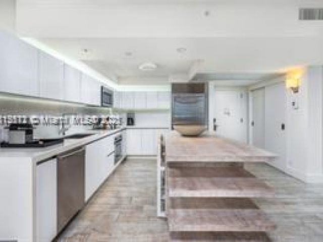 Apartment for rent  Unit #1112 - photo 6112470