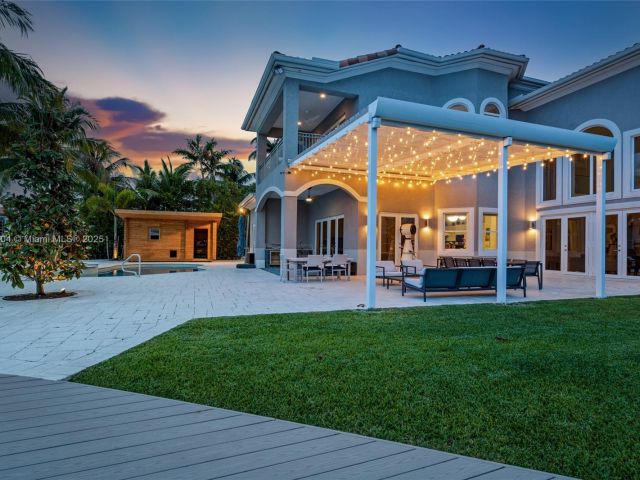 Home for sale at 1260 Harbor Ct - photo 6110956