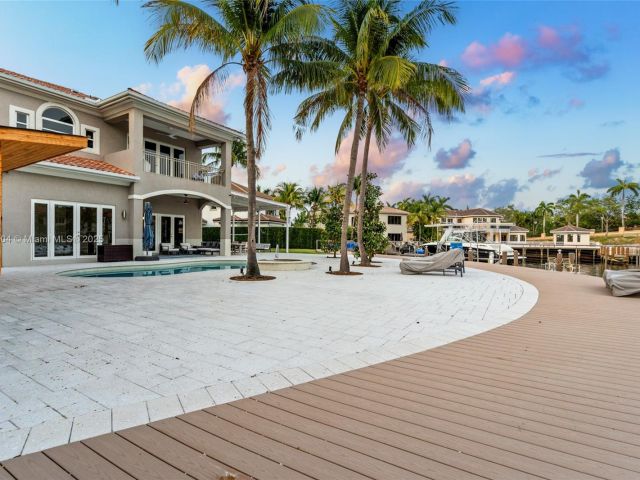 Home for sale at 1260 Harbor Ct - photo 6110960