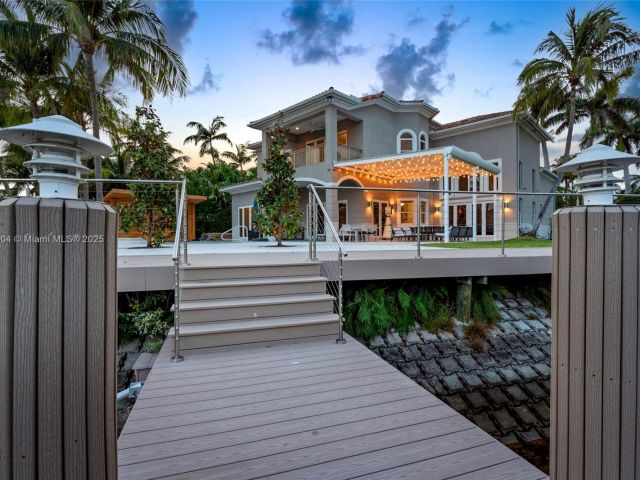 Home for sale at 1260 Harbor Ct - photo 6110965