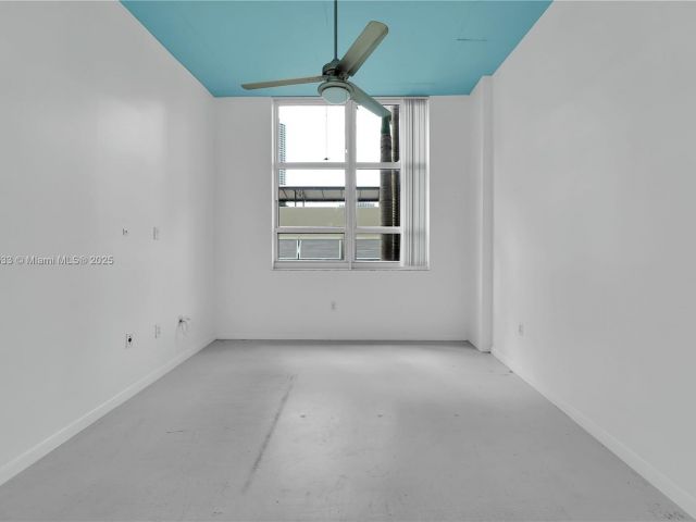 Apartment for sale  Unit #2305 - photo 6147714