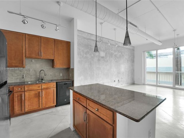 Apartment for sale  Unit #2305 - photo 6147723