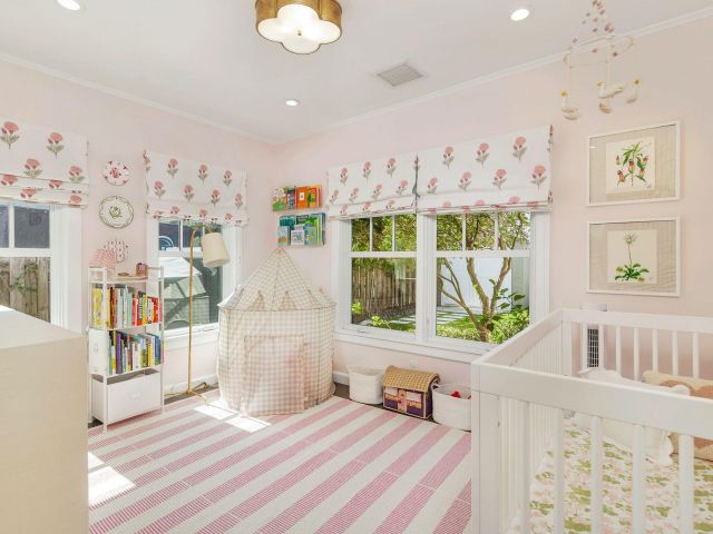 Home for sale at 216 Lakeland Drive - photo 6120057