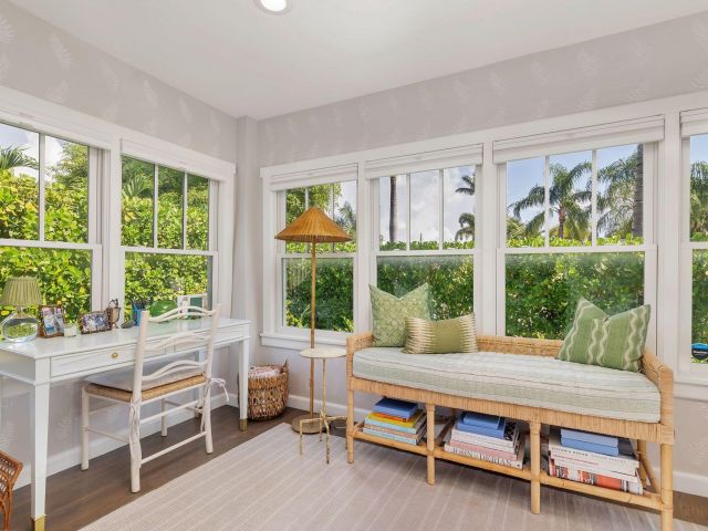 Home for sale at 216 Lakeland Drive - photo 6120070