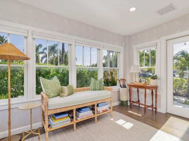 Home for sale at 216 Lakeland Drive - photo 6120071