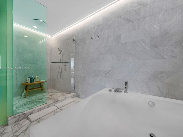 Apartment for rent  Unit #2506 - photo 6119062