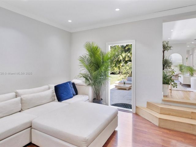 Home for sale at 1551 Delgado Ave - photo 6133557