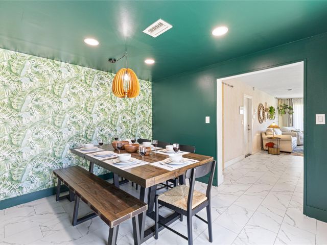 Home for sale at 14 NE 29th St - photo 6137480