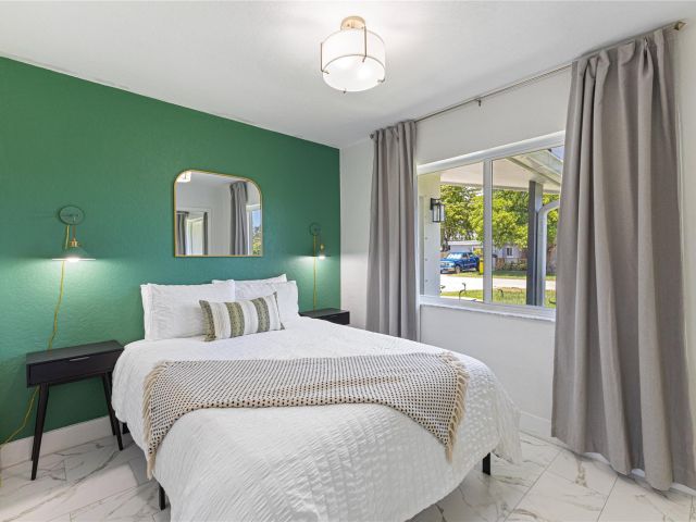 Home for sale at 14 NE 29th St - photo 6137483