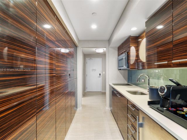 Apartment for sale  Unit #H1007 - photo 6118641