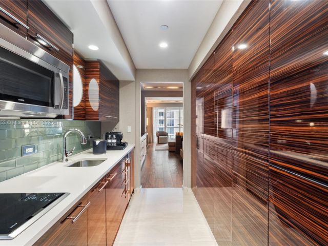 Apartment for sale  Unit #H1007 - photo 6118648