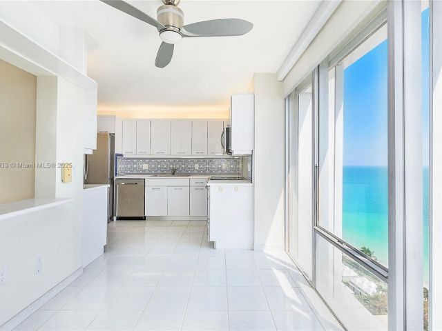 Apartment for rent  Unit #22A - photo 6120863