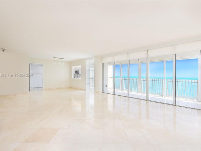 Apartment for rent  Unit #22A - photo 6120867