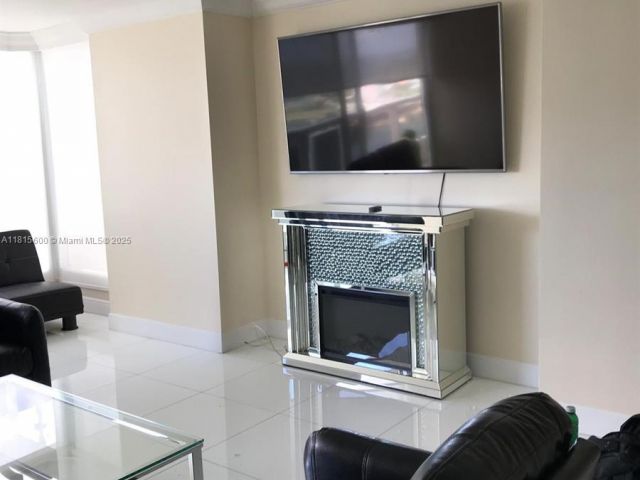 Apartment for rent  Unit #A-3646 - photo 6121178