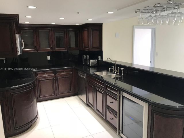 Apartment for rent  Unit #A-3646 - photo 6121183