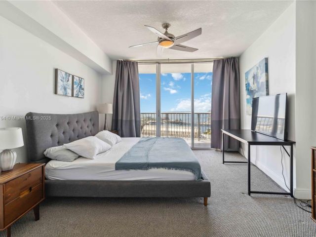 Apartment for sale  Unit #4604 - photo 6124158