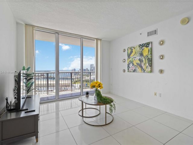 Apartment for sale  Unit #4604 - photo 6124162