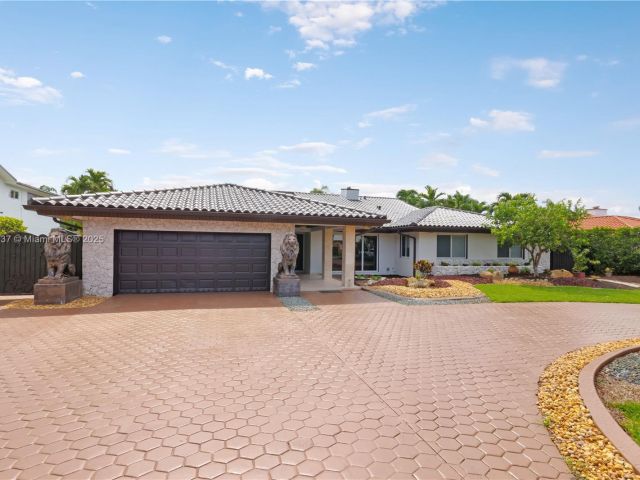 Home for sale at 2840 SW 128th Ave - photo 6152498