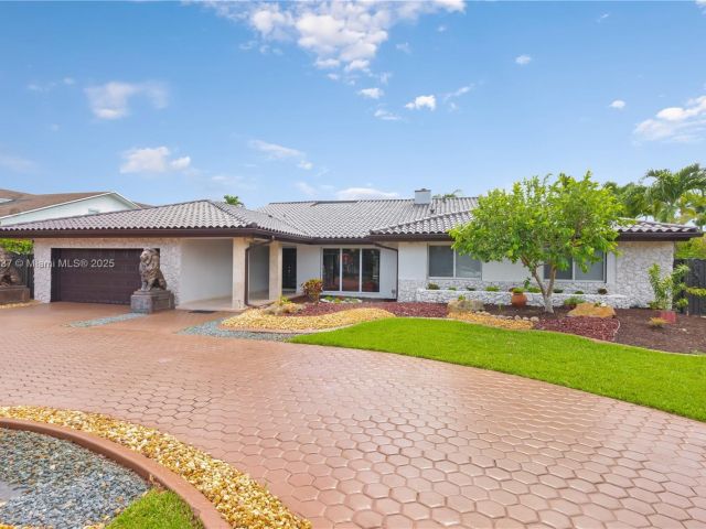 Home for sale at 2840 SW 128th Ave - photo 6152499