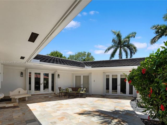 Home for sale at 435 Marquesa Dr - photo 6119290