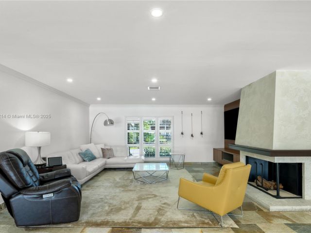 Home for sale at 435 Marquesa Dr - photo 6119293