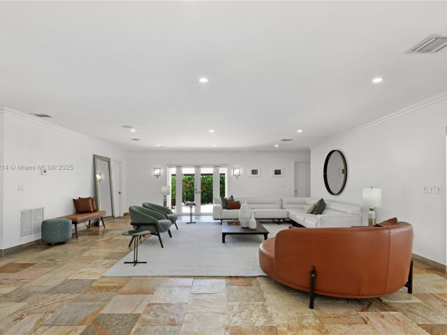 Home for sale at 435 Marquesa Dr - photo 6119302