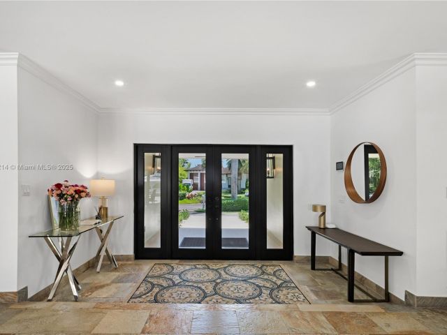 Home for sale at 435 Marquesa Dr - photo 6119304