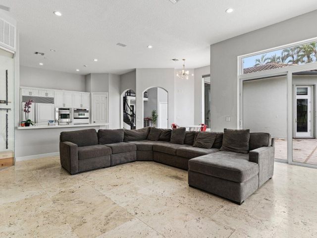 Home for sale at 16370 Via Fontana - photo 6487453