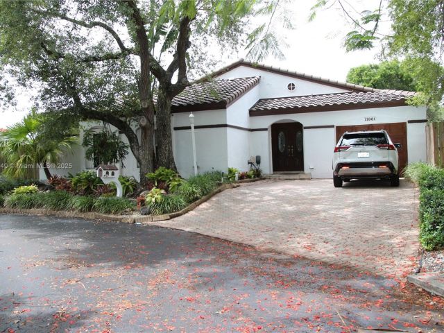 Home for sale at 11861 SW 92nd Ln - photo 6126404