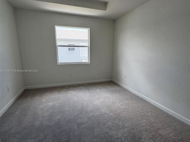 Home for rent at 112 SW 184 WAY 112 - photo 6147695