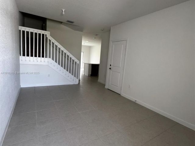 Home for rent at 112 SW 184 WAY 112 - photo 6147705