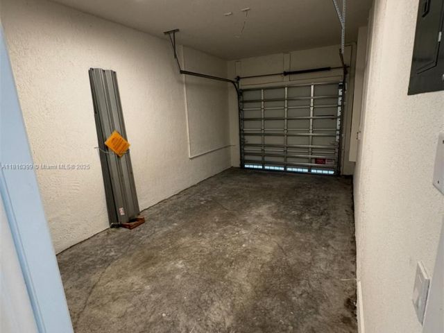 Home for rent at 140 SW 184 WAY 140 - photo 6147656