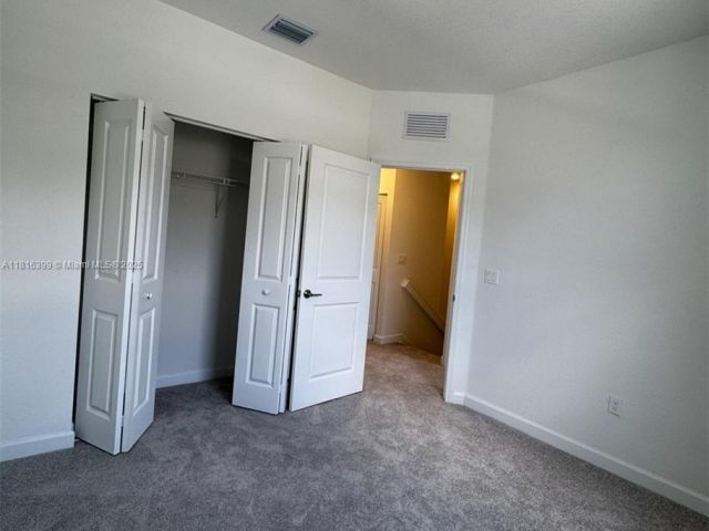 Home for rent at 140 SW 184 WAY 140 - photo 6147662