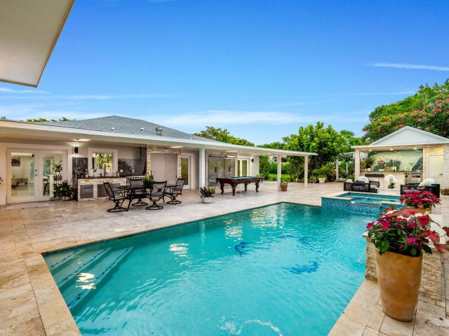 Home for sale at 936 Upland Road - photo 6127813