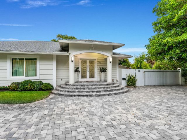 Home for sale at 936 Upland Road - photo 6127817