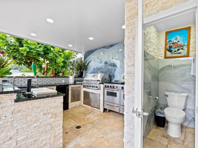 Home for sale at 936 Upland Road - photo 6187254