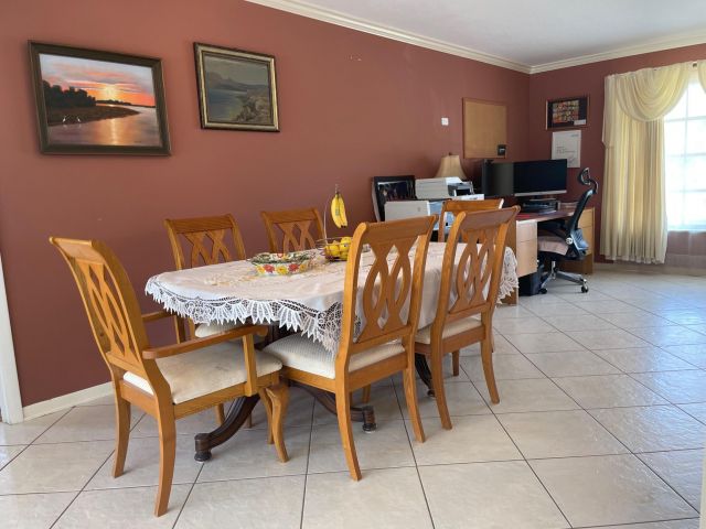 Home for sale at 3313 Sherwood Boulevard - photo 6137845