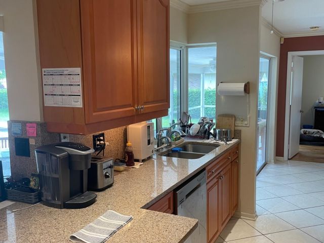 Home for sale at 3313 Sherwood Boulevard - photo 6137847