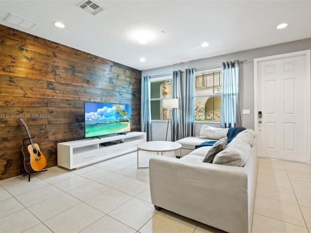 Home for sale at 4164 Cascada Cir - photo 6122907