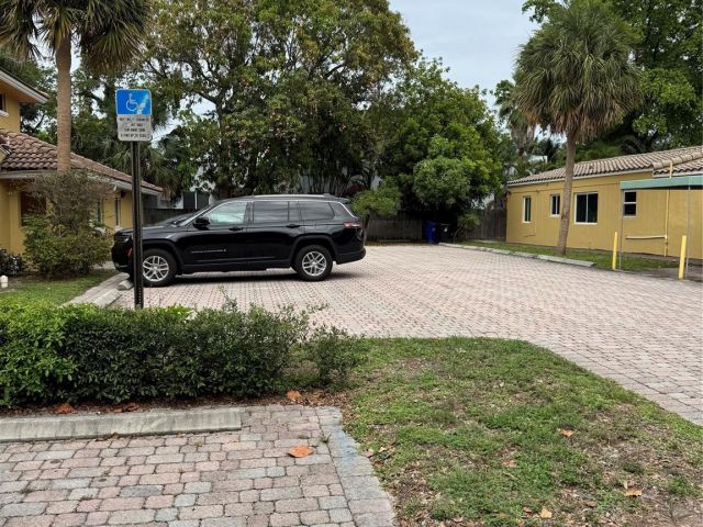 Home for sale at 1844 SE 1st Ave - photo 6171677