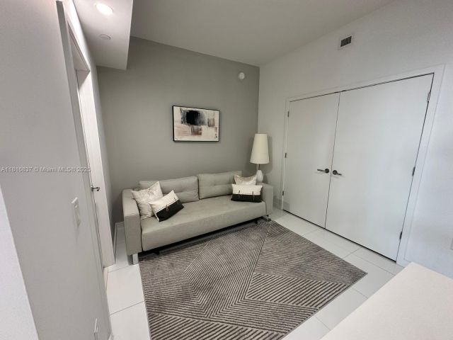 Apartment for rent  Unit #1108 - photo 6168452