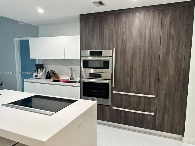 Apartment for rent  Unit #1108 - photo 6168459